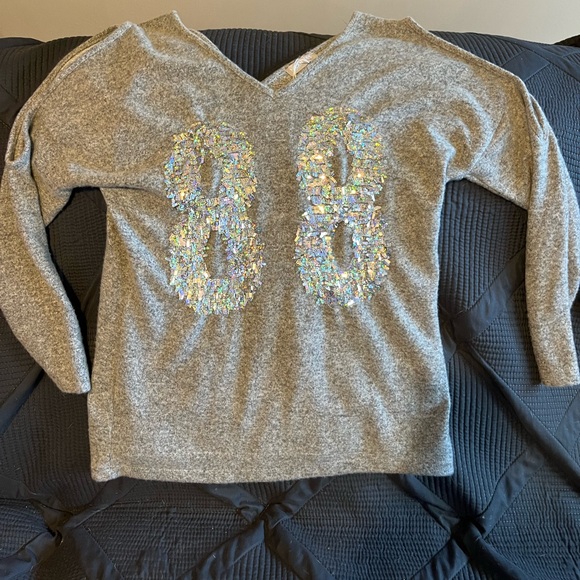 milan kiss Tops - NWT CUTE MILAN KISS BLING COLD SHOULDER SHIRT SIZE LARGE